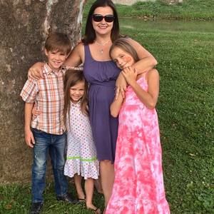 Meet your Posher, Stacy